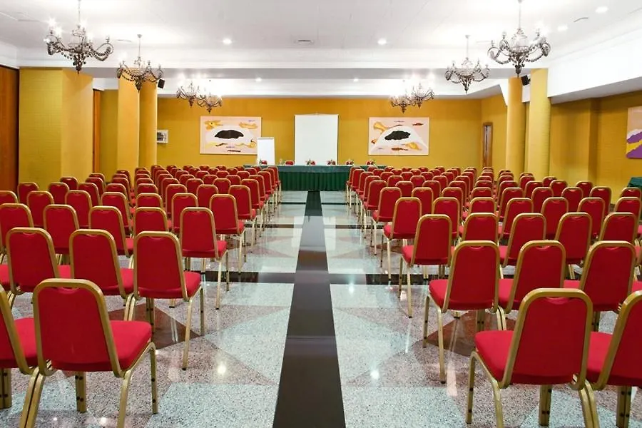 Ilunion Les Corts Spa Barcelona Hotel